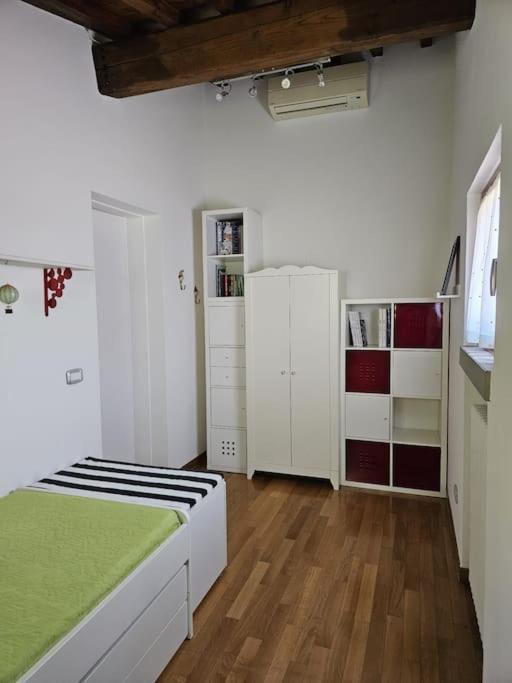 Casina Rossa Lägenhet Tavarnuzze Exteriör bild