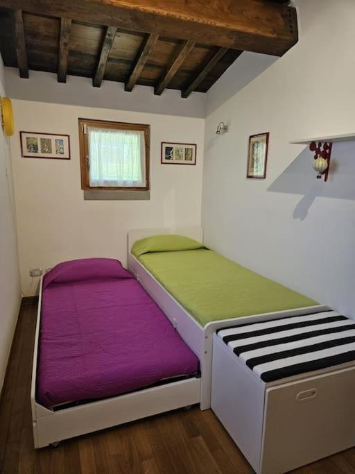 Casina Rossa Lägenhet Tavarnuzze Exteriör bild