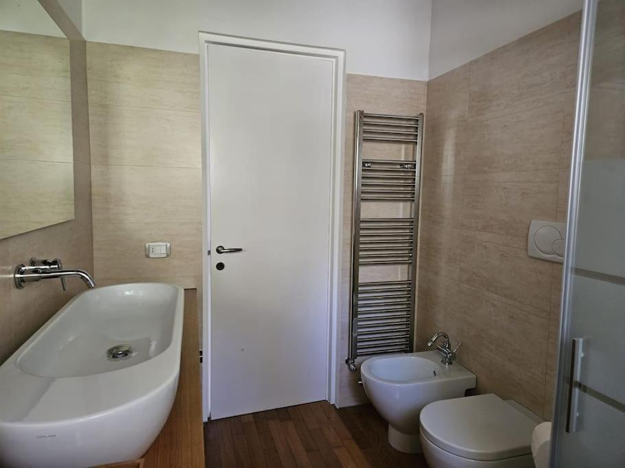 Casina Rossa Lägenhet Tavarnuzze Exteriör bild